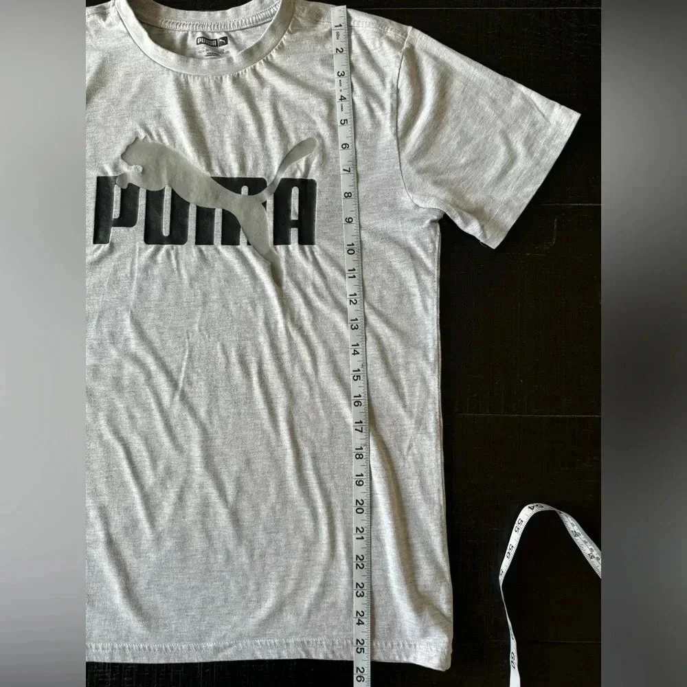 PUMA BOYS SHORT SLEEVE GRAY/ BLACK T SHIRT SIZE XL (18-20)